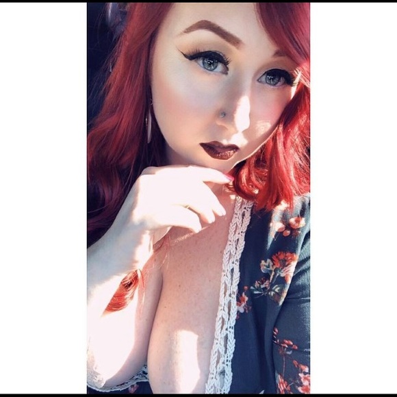 Meet your Posher, Lori anne - Picture 1 of 1